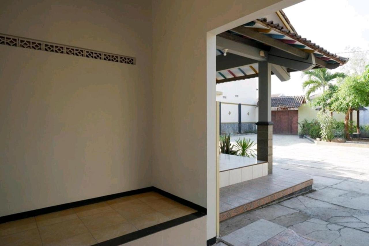 Villetta House Syariah Kudus Exteriör bild